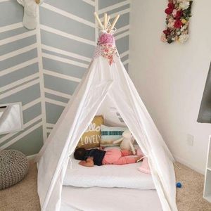 Meet your Posher, Janeisha